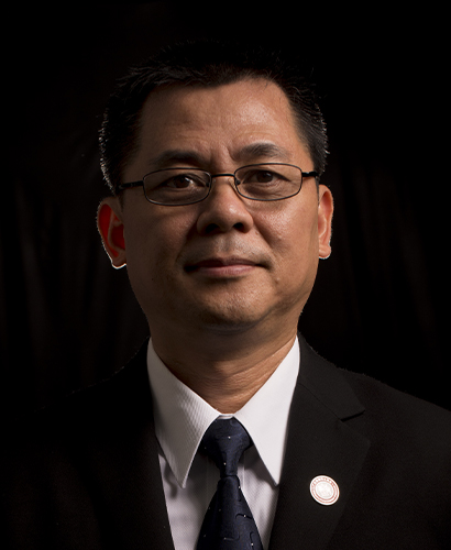 何健伟