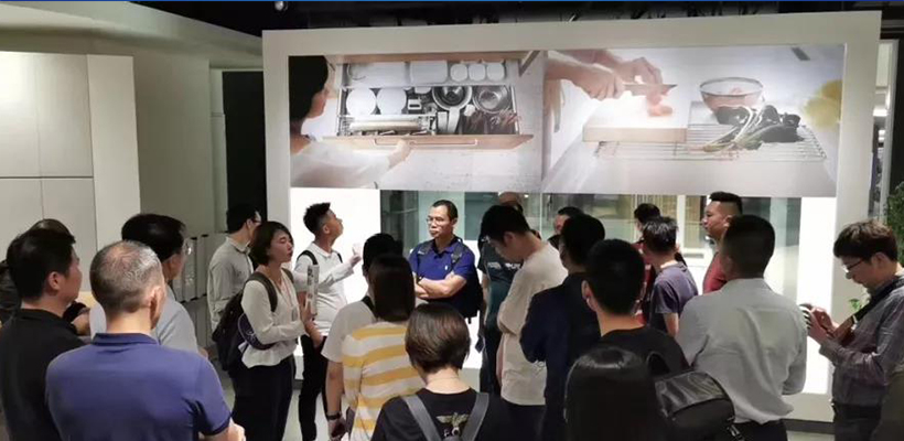 广橱商·日本住宅科技与精益管理高级研修