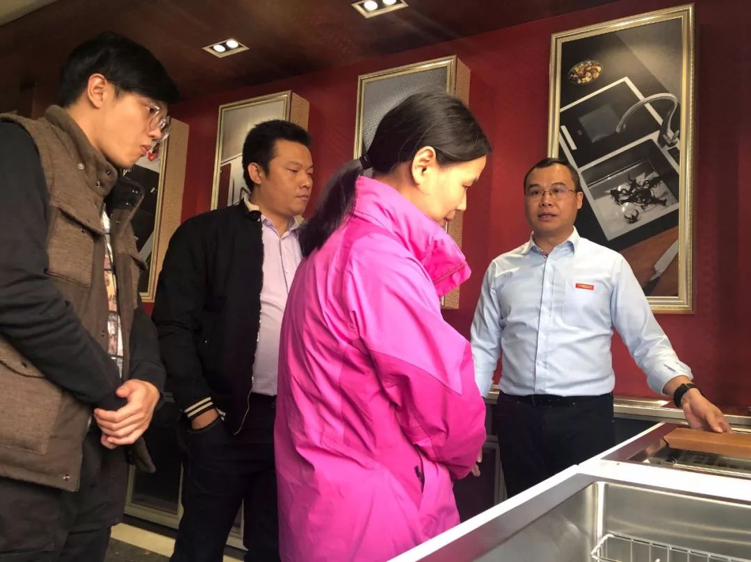 标准我先行丨CBDA《住宅不锈钢整体厨柜应用技术规程》第三次编制工作会议配图5
