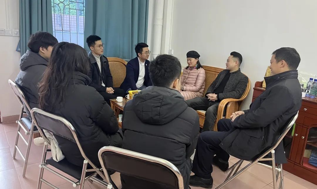 党建 | 中共广东省橱柜业商会支部委员会组织开展韶关帮扶活动配图3