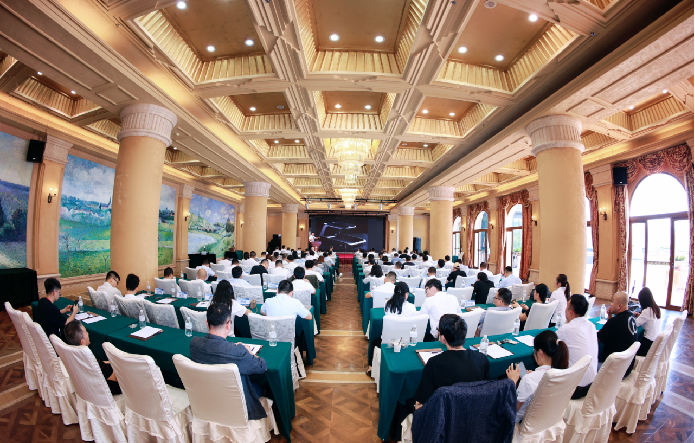 招商公告 广东省橱柜业商会四届二次会员大会暨“融合赋能·质跃焕新”柜类行业高质量发展大会 第五届理(监)事会就职典礼配图3