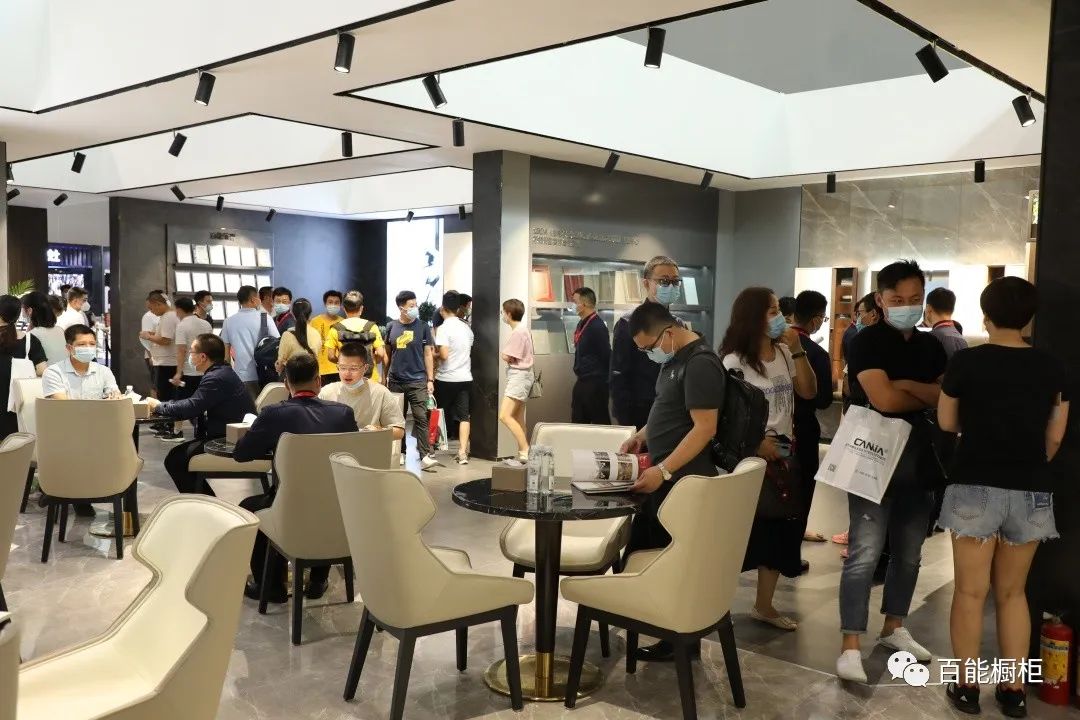 百能家居参展2020中国建博会(广州)第一天配图5