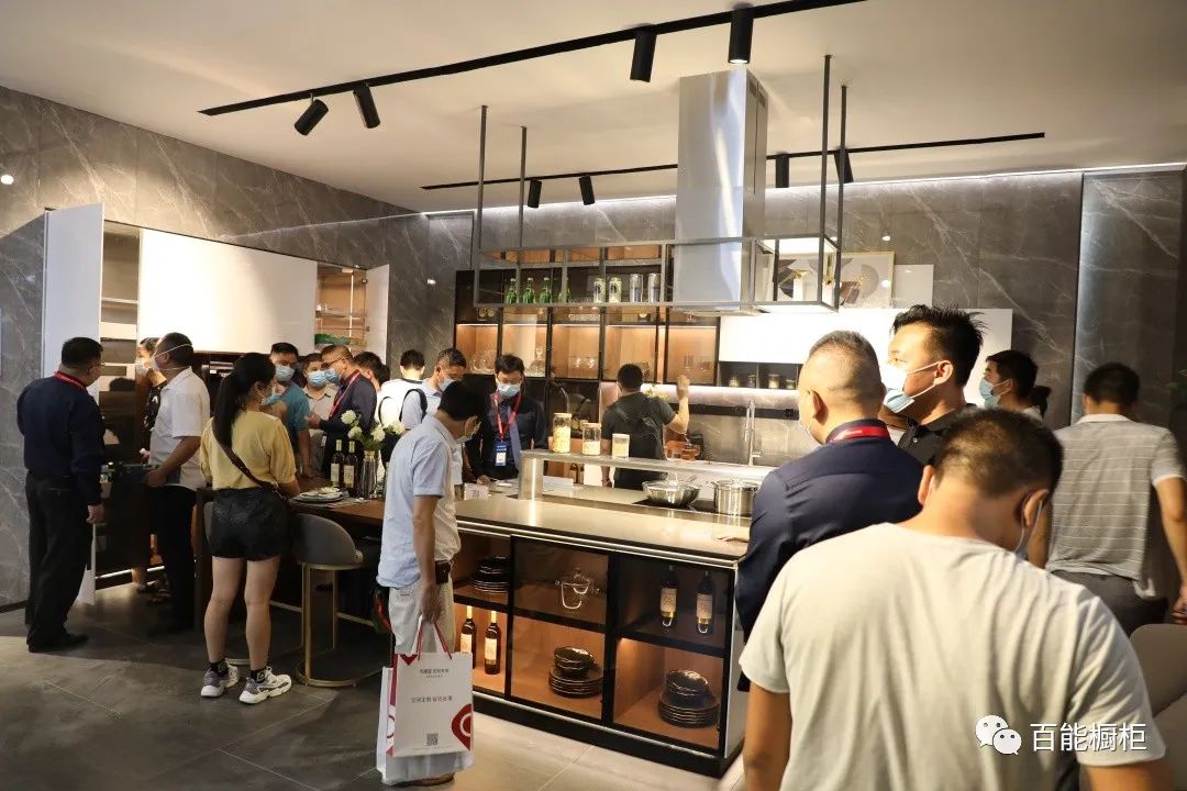 百能家居参展2020中国建博会(广州)第一天配图7