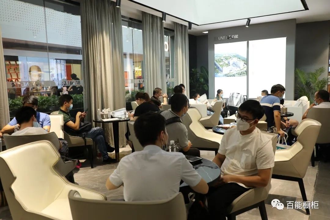 百能家居参展2020中国建博会(广州)第一天配图15