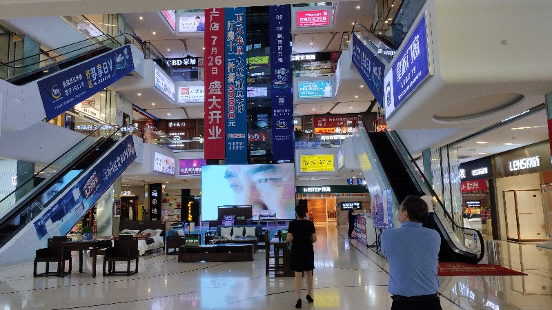 “消费者品牌”成为三四线市场的主角配图11
