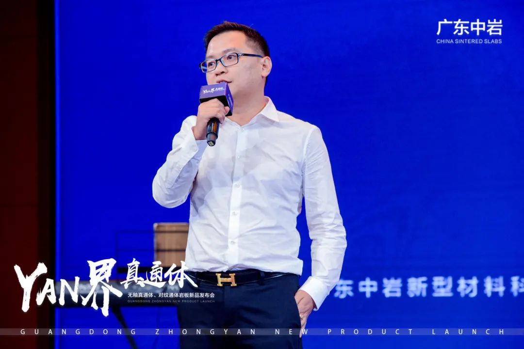 c22e6becfa07988f8f9ef5b4423a4a2.jpg 图片