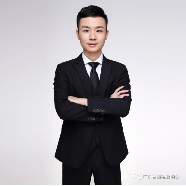 陈俊宇律师形象照1.jpg 图片